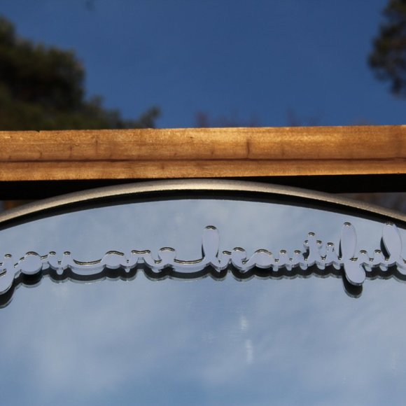 Meet your Posher, Jess - Picture 1 of 1